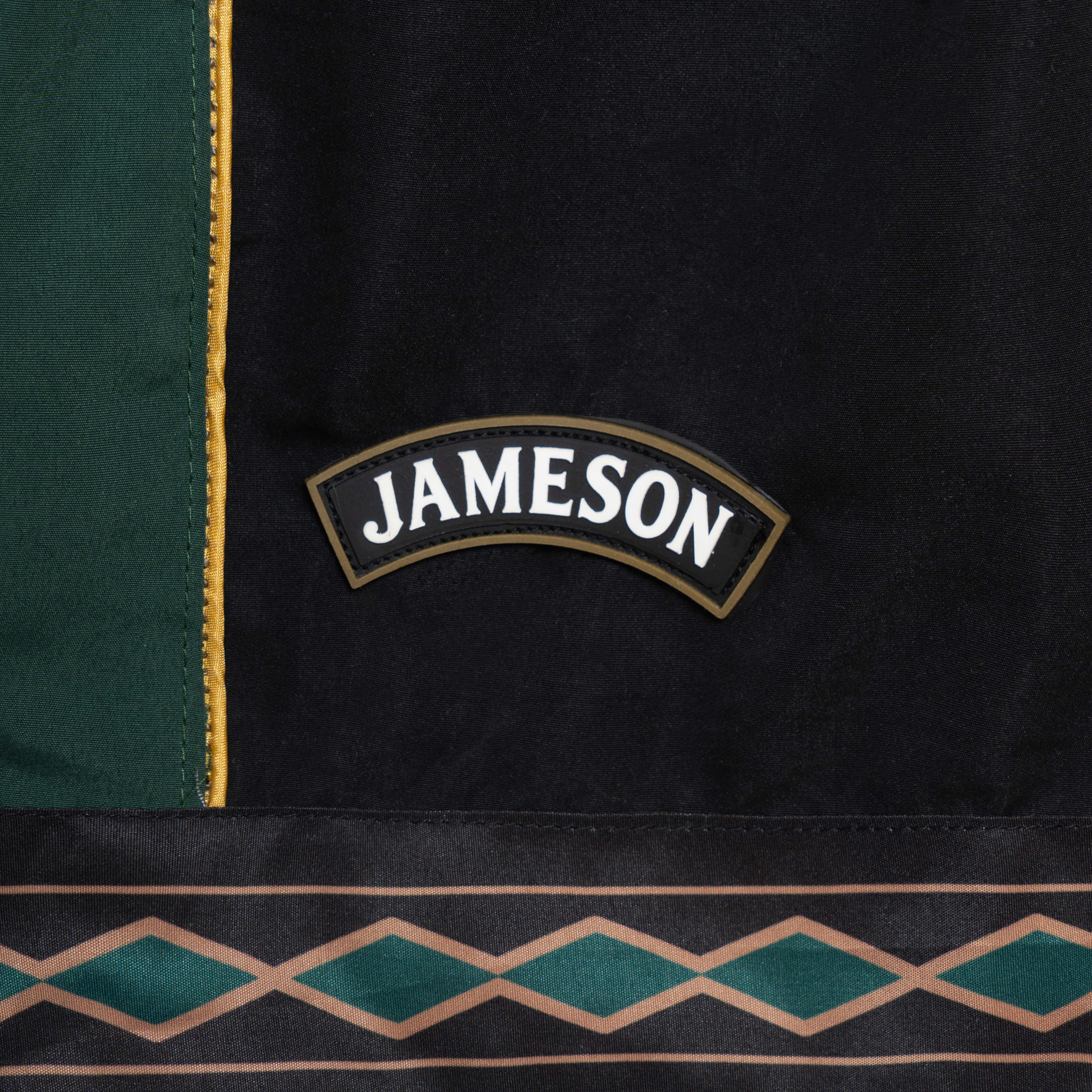 DEVÁ / JAMESON Short [Black/Green]